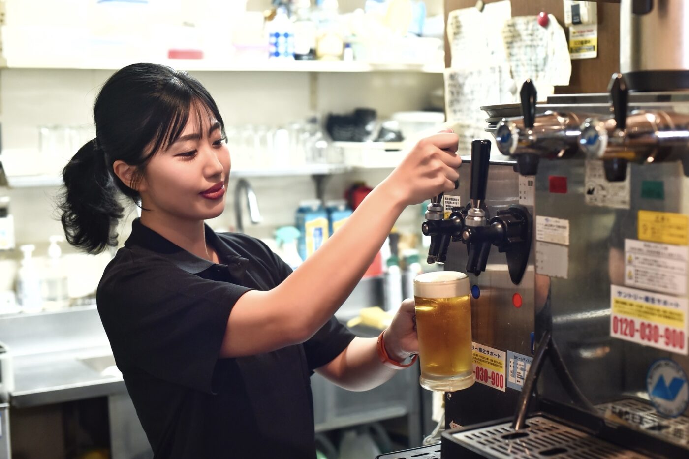 備長炭で焼き上げる極上の旨みと
　心がほぐれる空気。-2